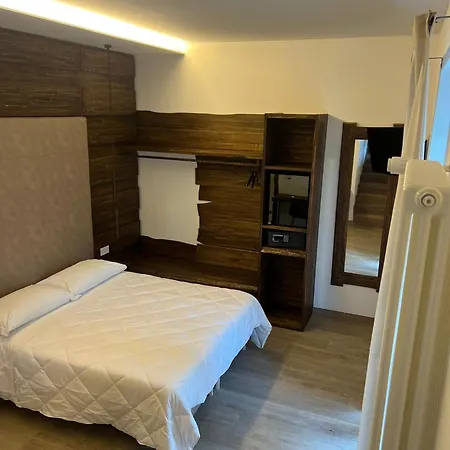 Guest house Bellavista & *